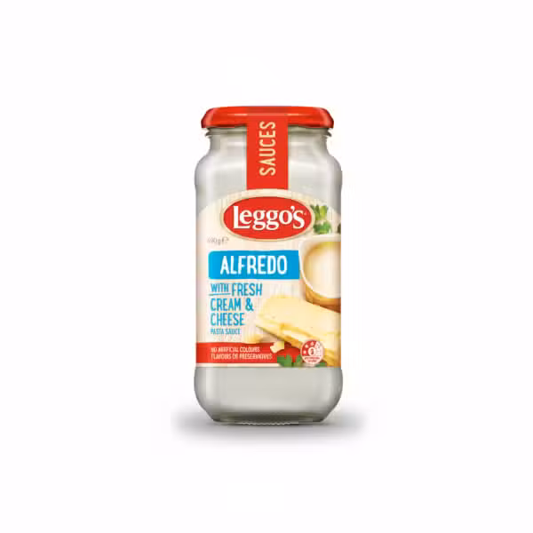 Leggo's Alfredo with Fresh Cream & Cheese Pasta Sauce 490gm