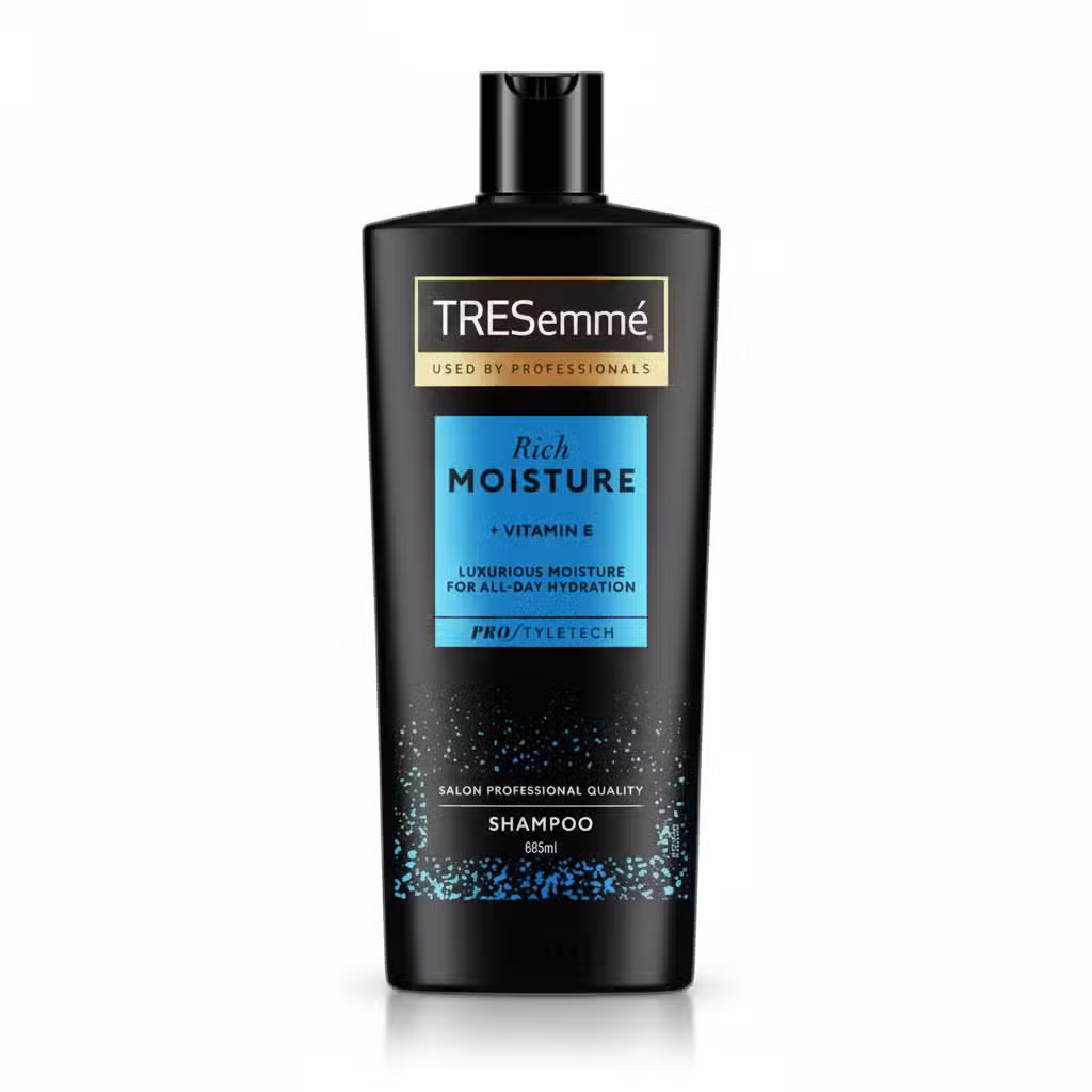 TRESemme Rich Moisture Shampoo 685ml Vitamin E Luxurious Moisture